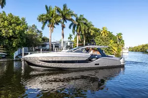 2022 Azimut Azimut Verde 47 thumbnail 3