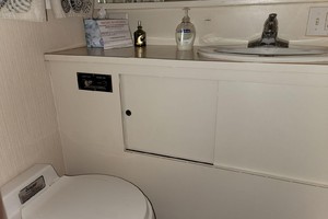 Photo 2146792 for 1982 Hatteras Motoryacht  