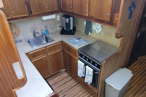 Photo 2146818 for 1982 Hatteras Motoryacht  