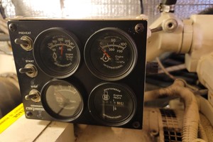 Photo 2146801 for 1982 Hatteras Motoryacht  