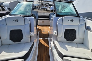 Photo 2278369 for 2018 Monterey 298SS Another Dilemma 