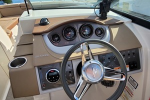 Photo 2257177 for 2016 Sea Ray 290 Sundeck  