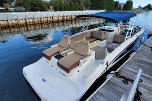 Photo 2164753 for 2016 Sea Ray 290 Sundeck  