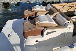 Photo 2257180 for 2016 Sea Ray 290 Sundeck  