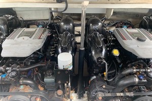 Photo 3211066 for 2012 Sea Ray 300SLX  