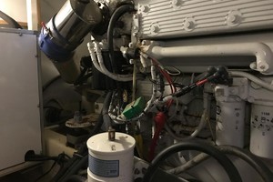 Photo 2251555 for 2005 Sabreline 47 Motor Yacht August 15th 