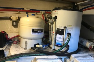 Photo 2251557 for 2005 Sabreline 47 Motor Yacht August 15th 