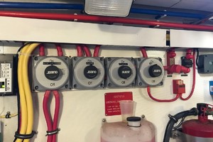 Photo 2251560 for 2005 Sabreline 47 Motor Yacht August 15th 