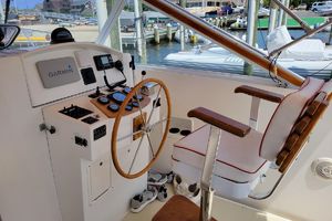 Photo 2253158 for 1995 Little Harbor 33 Express  