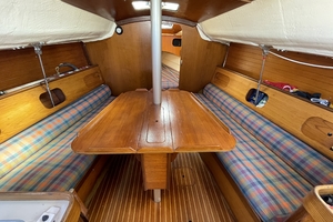FASCINATION 29ft Beneteau Yacht For Sale