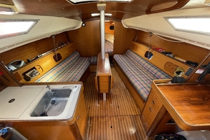 FASCINATION 29ft Beneteau Yacht For Sale
