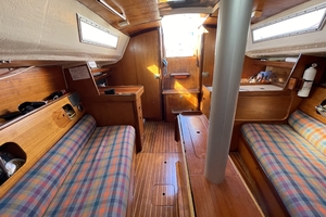 FASCINATION 29ft Beneteau Yacht For Sale
