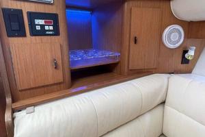Tiara Yachts 33 - Dreams - Cabin