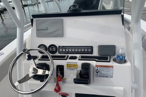 Photo 2324871 for 2020 Sea Fox 228  