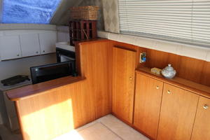 Hopewell 37ft Silverton Yacht For Sale