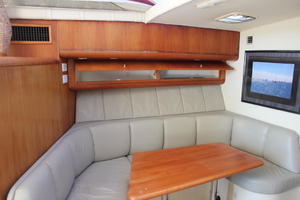 Hopewell 37ft Silverton Yacht For Sale