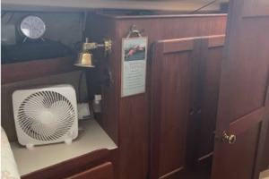 Eliza 41ft Morgan Yacht For Sale
