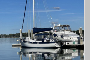 Eliza 41ft Morgan Yacht For Sale