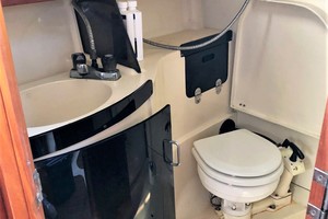 Photo 2502228 for 1994 Hunter 29.5  