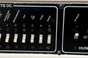 Photo 2502341 for 1995 Hunter   