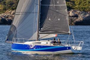 32ft J Boats Yacht For Sale