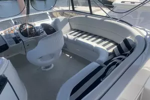2007 Meridian 459 Motoryacht thumbnail 10