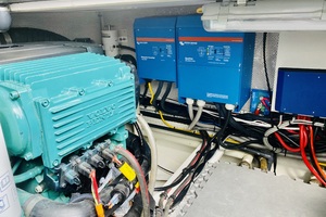 Van der Heijden 43 - Freedomlift 1 - Engine Room
