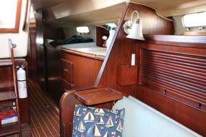 41ft Morgan Yacht For Sale