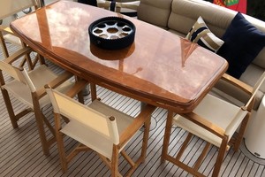 Horizon 73 ABU - Aft Deck Table