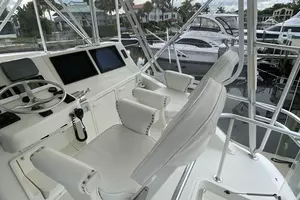 2002 Ocean Yachts 52 Sportfish thumbnail 4
