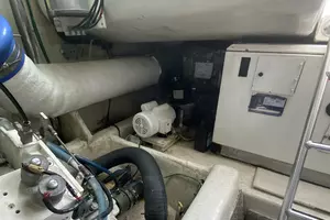2002 Ocean Yachts 52 Sportfish thumbnail 25