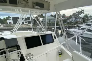 2002 Ocean Yachts 52 Sportfish thumbnail 5