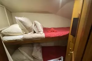 2002 Ocean Yachts 52 Sportfish thumbnail 23