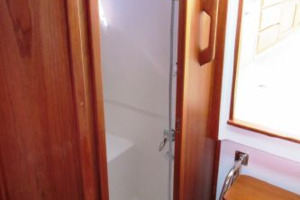 BELLA FAMIGLIA 32ft Back Cove Yacht For Sale