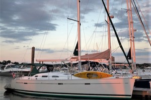 Photo 3149132 for 2002 Beneteau   