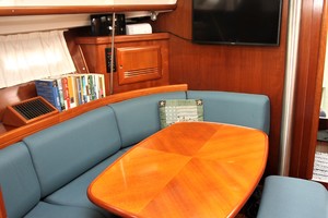 Photo 3149170 for 2002 Beneteau   