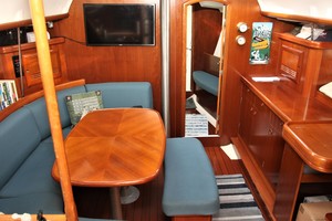 Photo 3149182 for 2002 Beneteau   