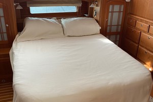 Photo 3150061 for 2020 Sabre 48 Salon Express Imagine 