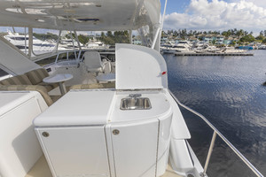 Queenship 64 - Bonkers - Bridge Sink