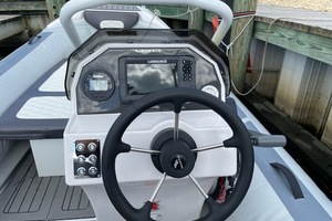 Photo 3152089 for 2021 Highfield Sport 460  