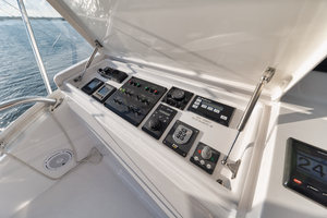 Hatteras 54- Madnic - Flybridge