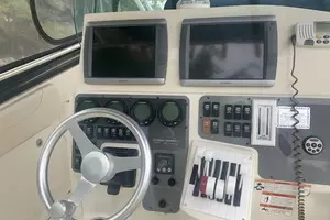 2007 Hydra-Sports 3300 VX thumbnail 9