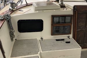 Photo 3157991 for 1977 CSY 44 Walkover  