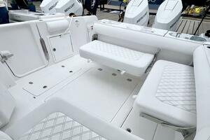 Photo 4958908 for 2025 Southport 33 DC  