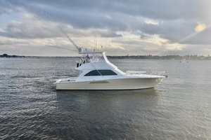 Viking 48 - Fins Up - profile