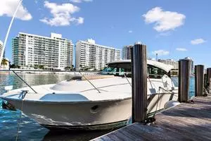 2018 Tiara Yachts 39 Coupe thumbnail 10
