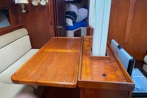 No Worries 41ft Morgan Yacht For Sale