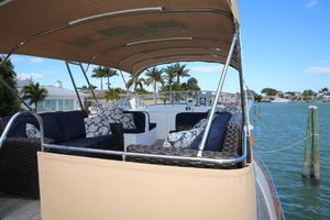 Photo 3186185 for 2000 Grand Banks 42 Motoryacht Blade Runner 