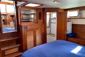 Photo 3186104 for 2000 Grand Banks 42 Motoryacht Blade Runner 