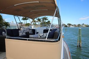 Photo 3186160 for 2000 Grand Banks 42 Motoryacht Blade Runner 